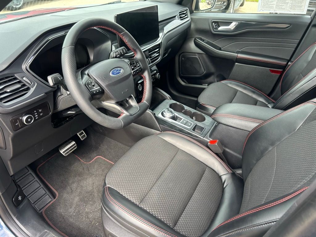 2023 Ford Escape ST-Line Select
