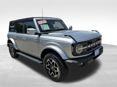 2023 Ford Bronco Base