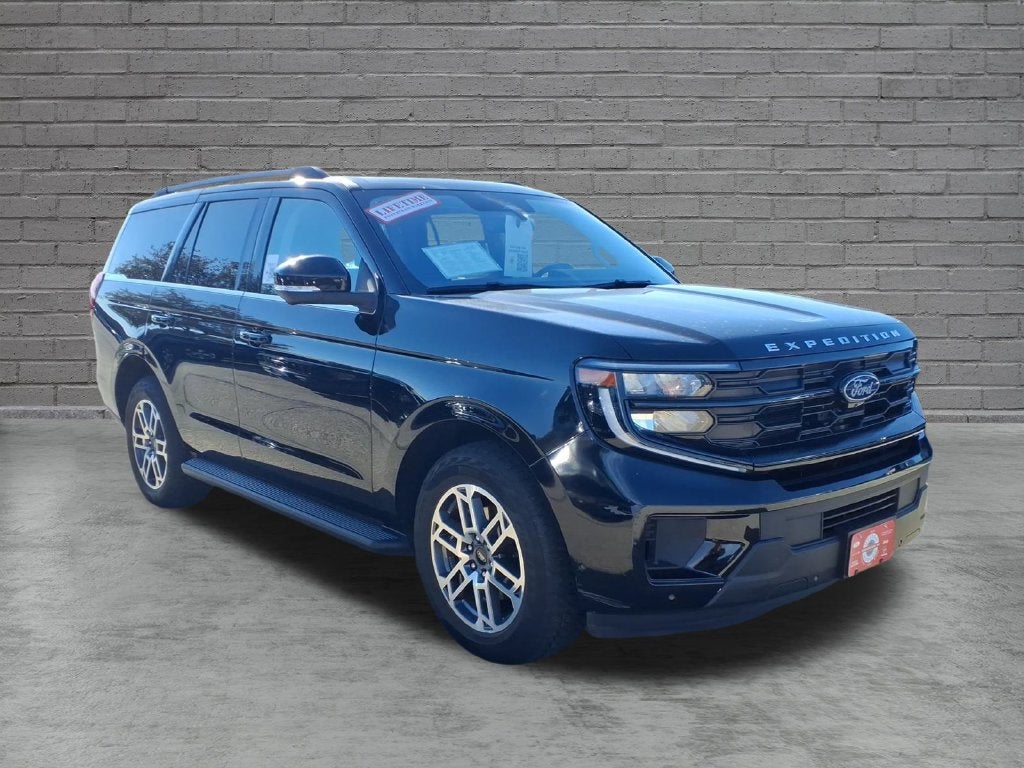 2025 Ford Expedition Active