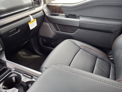 2026 Ford F-350SD Lariat DRW