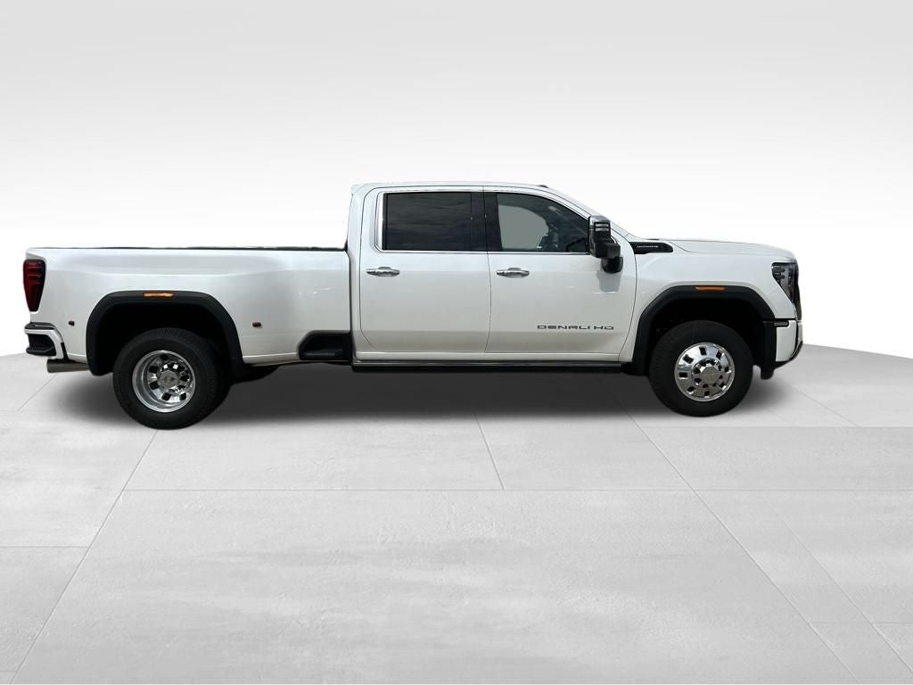 2025 GMC Sierra 3500HD Denali Ultimate