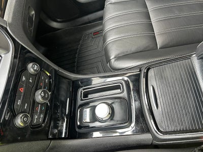 2019 Chrysler 300 S