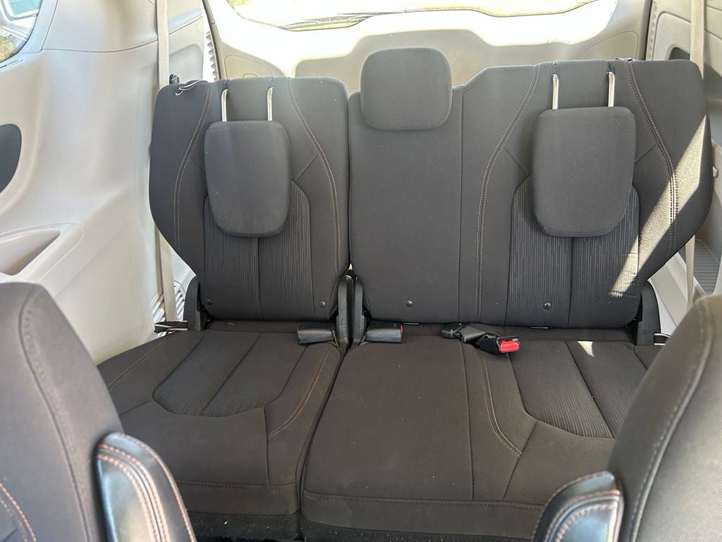 2017 Chrysler Pacifica Touring L
