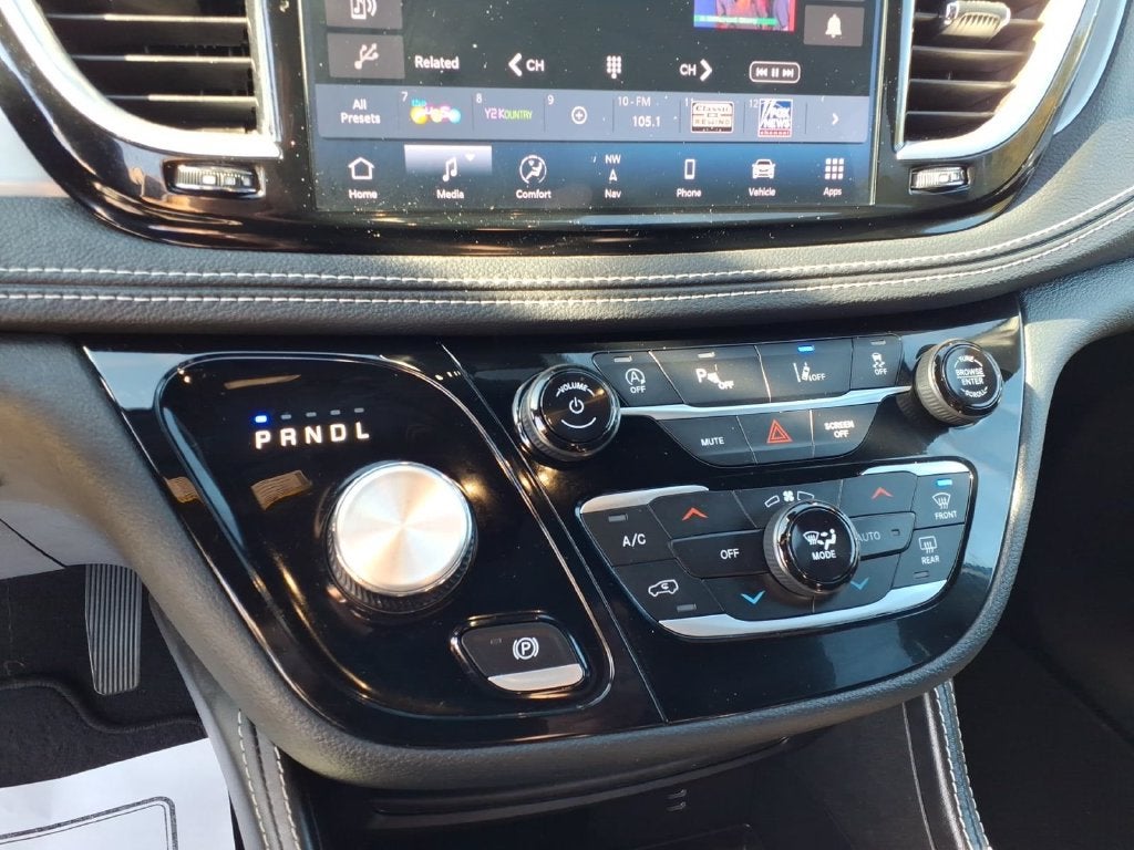 2026 Chrysler Pacifica Limited
