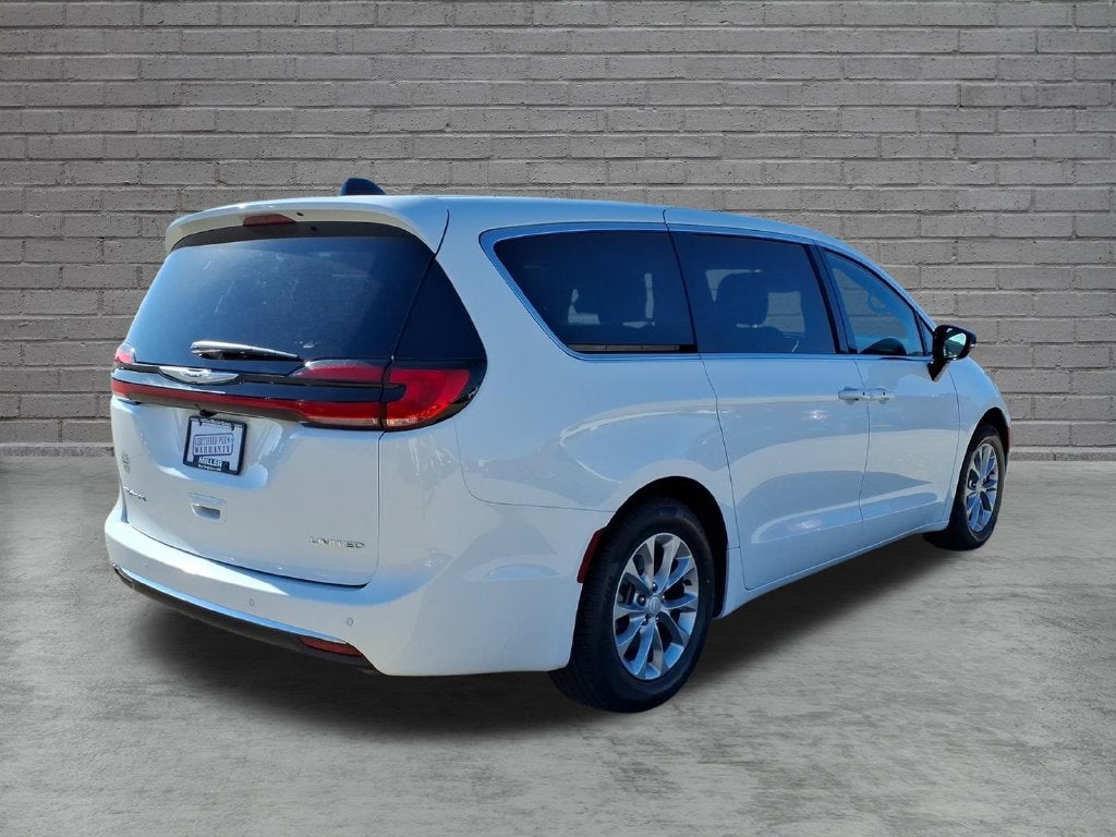 2026 Chrysler Pacifica Limited