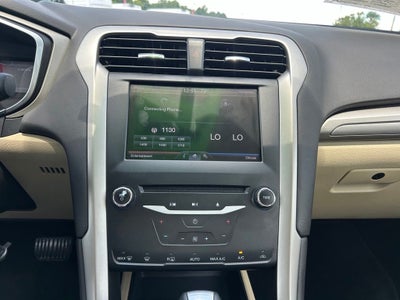 2013 Ford Fusion SE