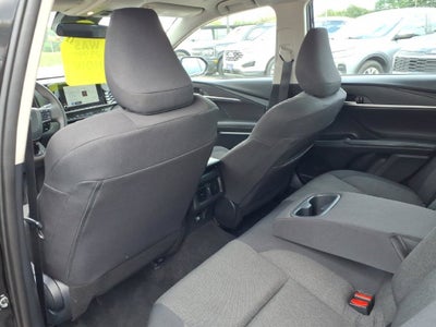 2025 Toyota Camry LE