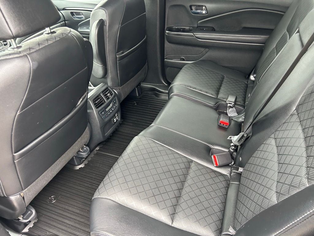 2021 Honda Passport Elite
