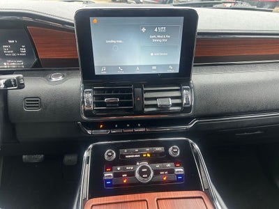 2018 Lincoln Navigator Premiere