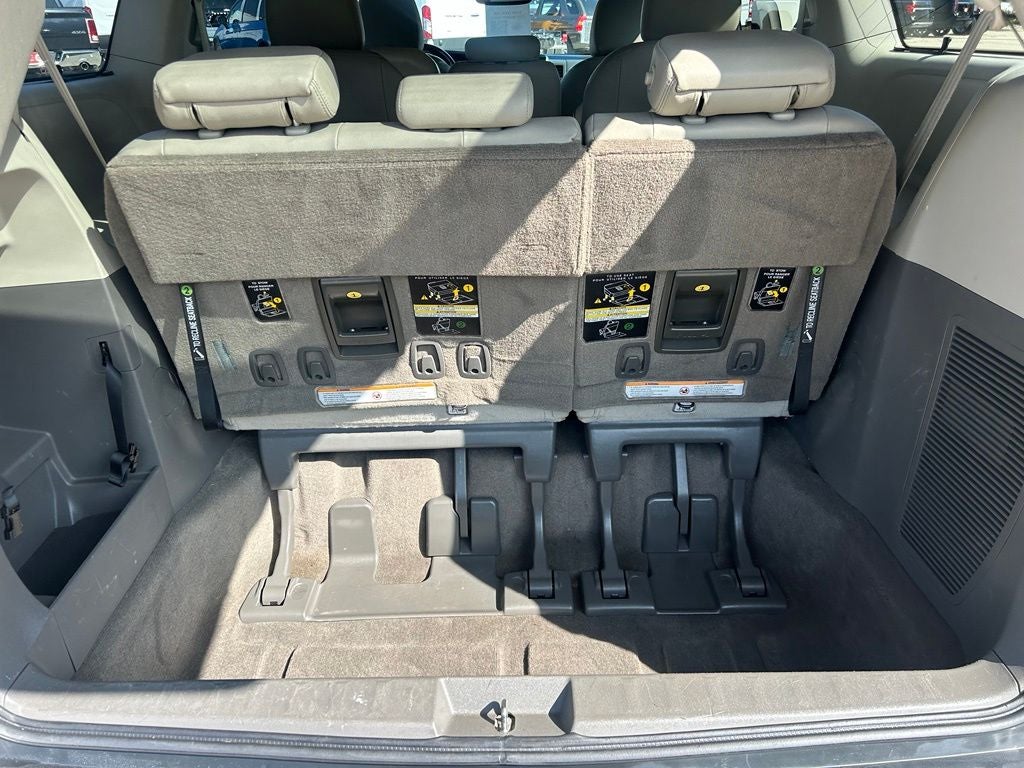 2016 Toyota Sienna XLE 8 Passenger