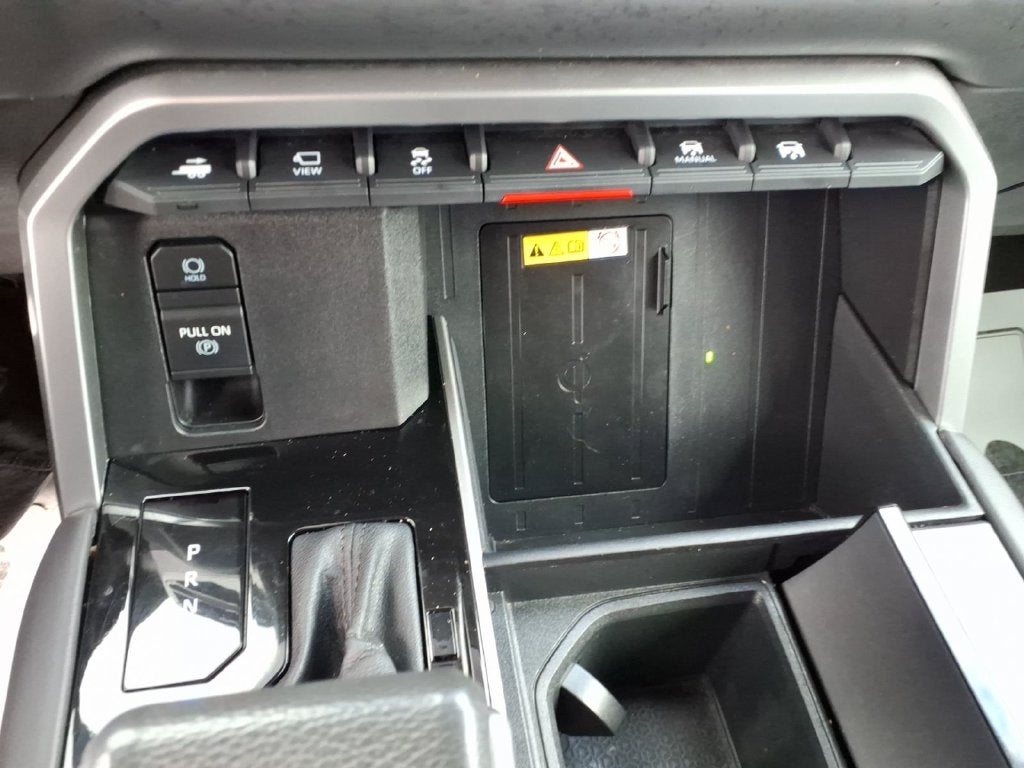 2023 Toyota Tundra Hybrid Platinum