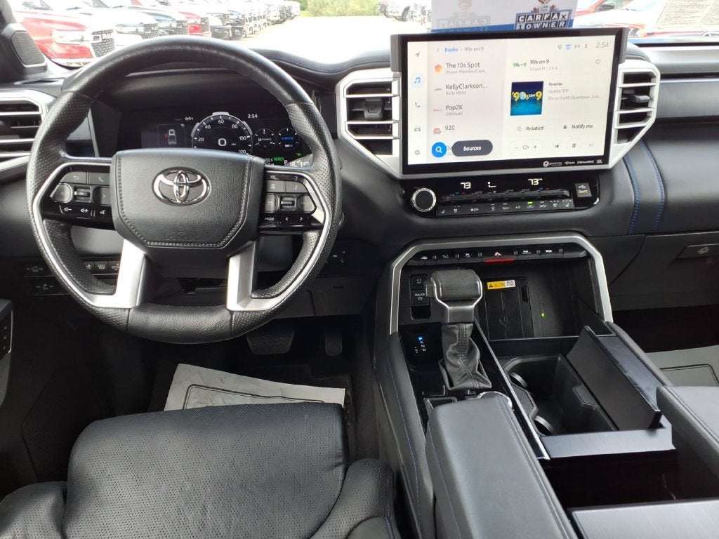 2023 Toyota Tundra Hybrid Platinum