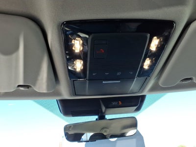 2025 Mitsubishi Outlander Base